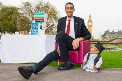 homme le plus grand du monde